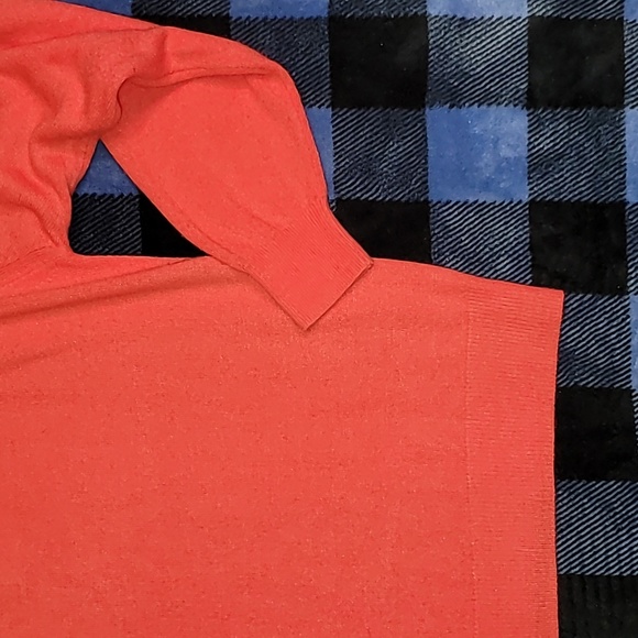 Vintage. Made in USA. Hampshire Studio. 100% Acrylic. Buttery Soft. Women's Larg - Picture 11 of 13